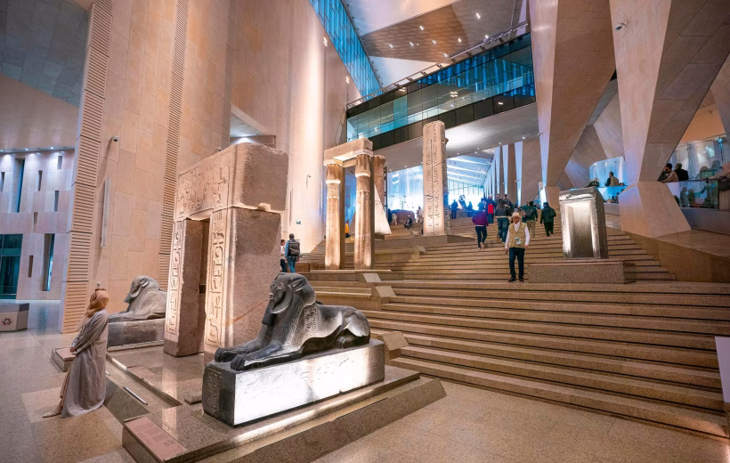 Pyramides de Gizeh et Musée Égyptien – Une Visite Immersive
